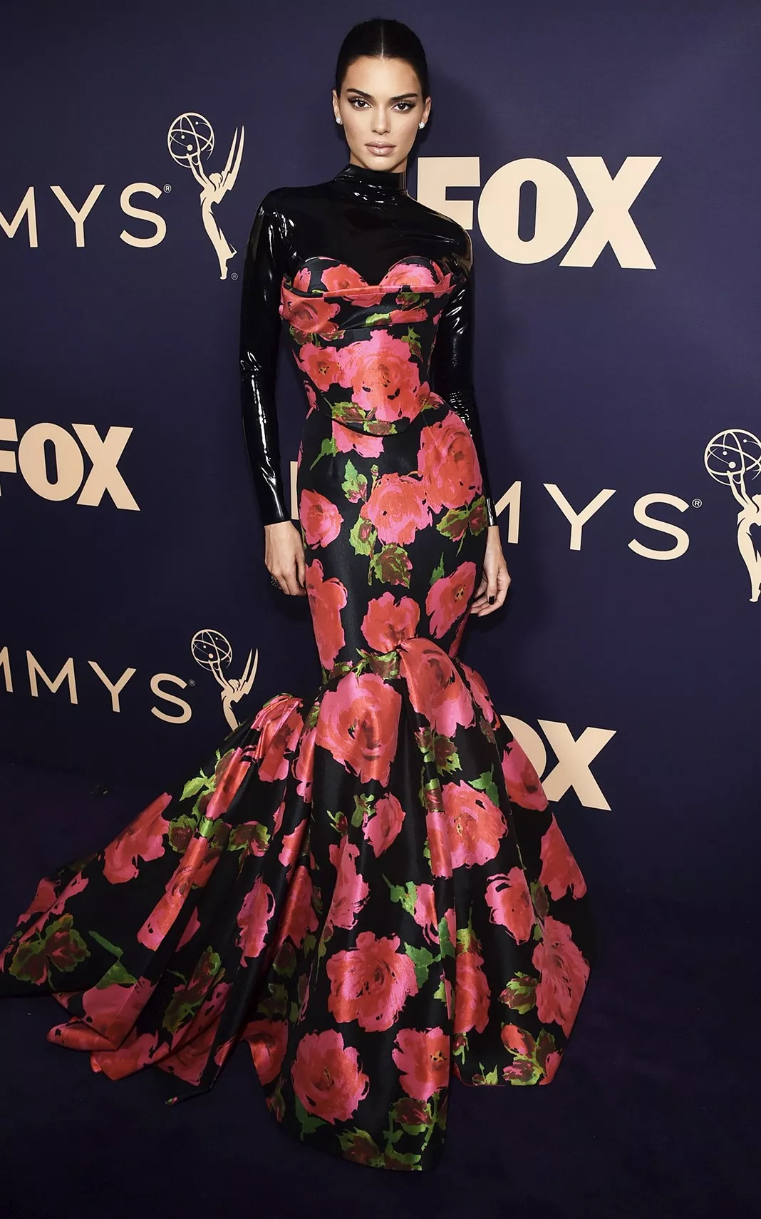 Кендалл Дженнер на 71-й церемонии вручения телевизионной премии Эмми, 22 сентября 2019 г.