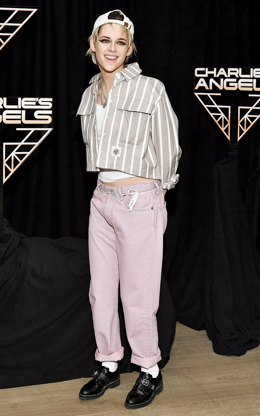 Кристен Стюарт на фотоколле к фильму «Ангелы Чарли» в Нью-Йорке, 7 ноября 2019 г.