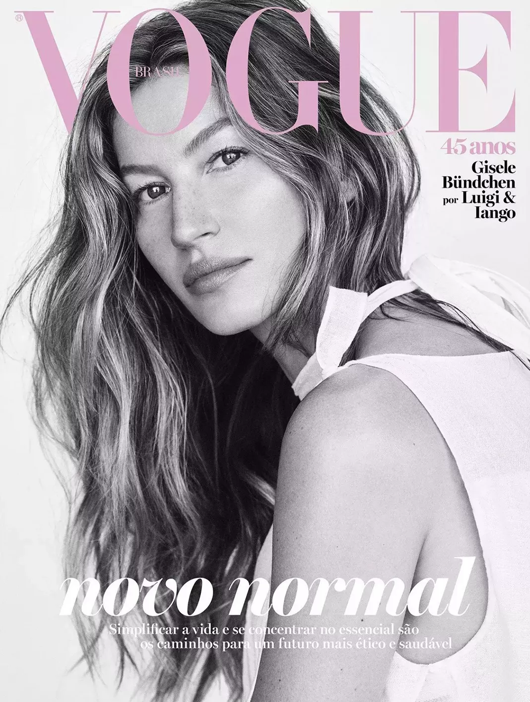 На обложке журнала Vogue Brasil, май 2020 г.