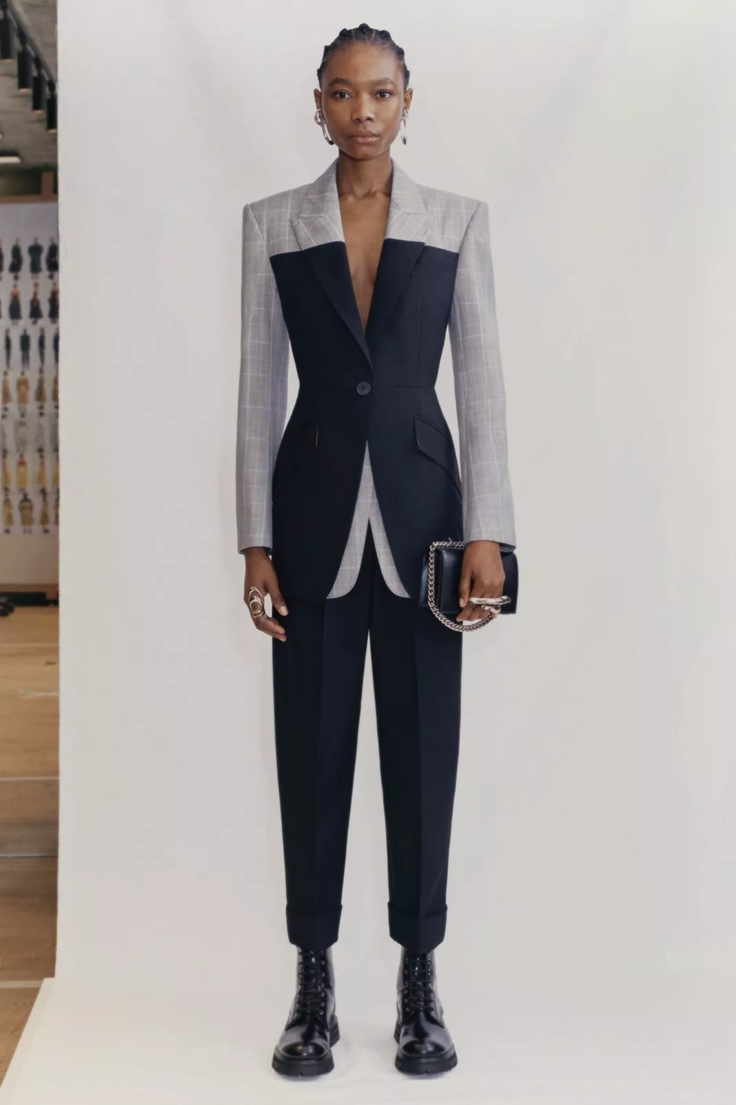 Alexander McQueen RTW S/S 21 collection Alexander McQueen RTW S/S 21