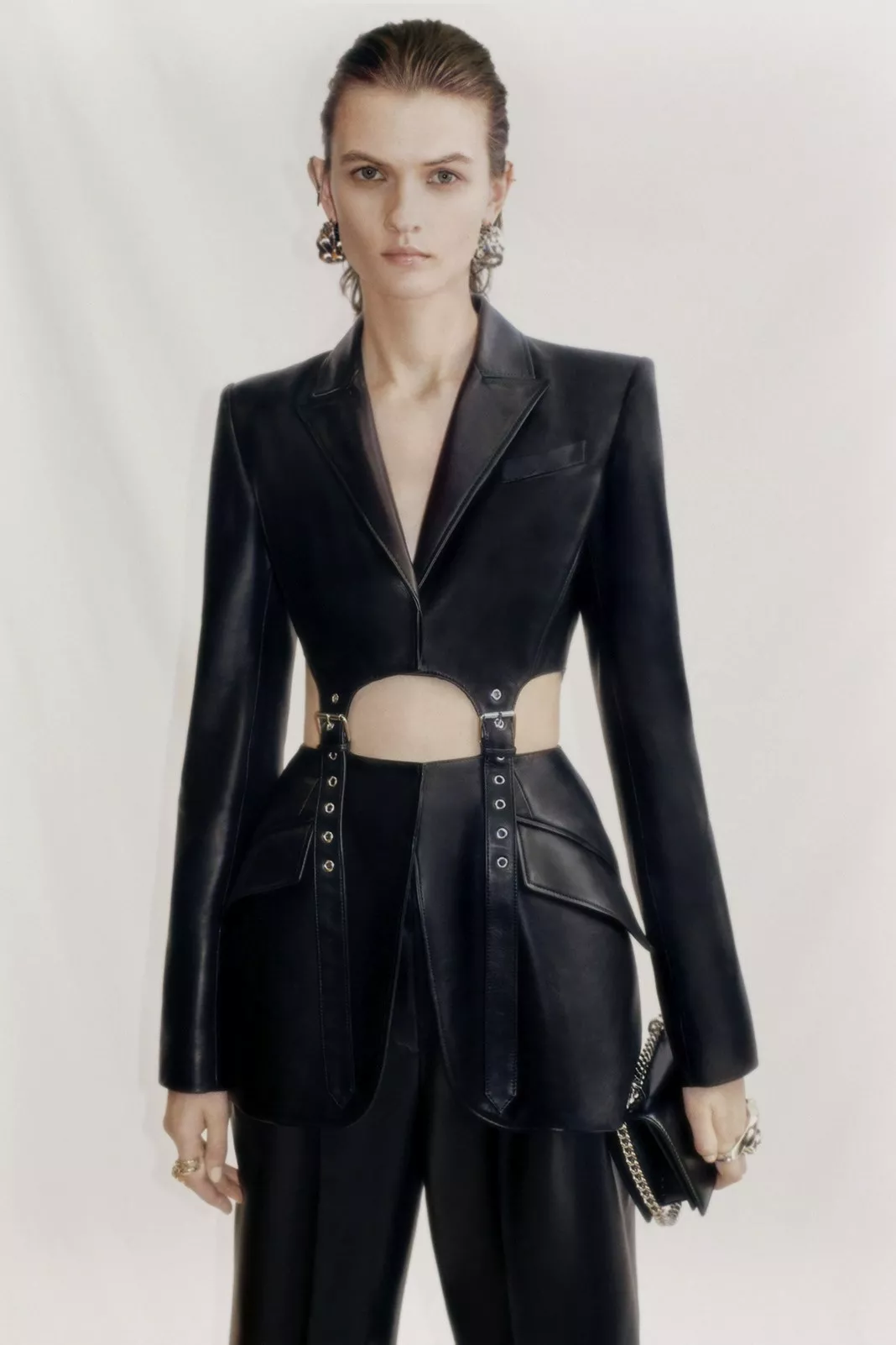 Alexander McQueen RTW S/S 21 collection Alexander McQueen RTW S/S 21