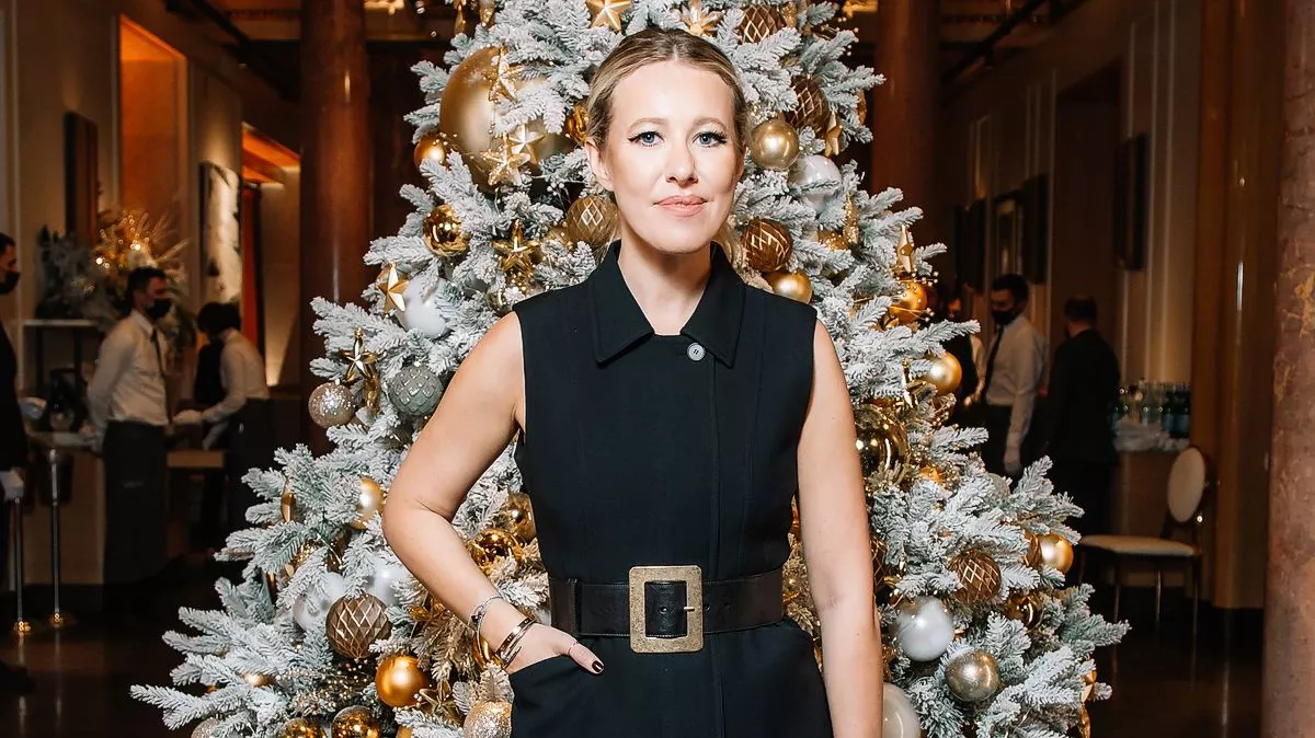 Ксения Собчак и другие поклонники Dior на новогоднем ужине Дома
