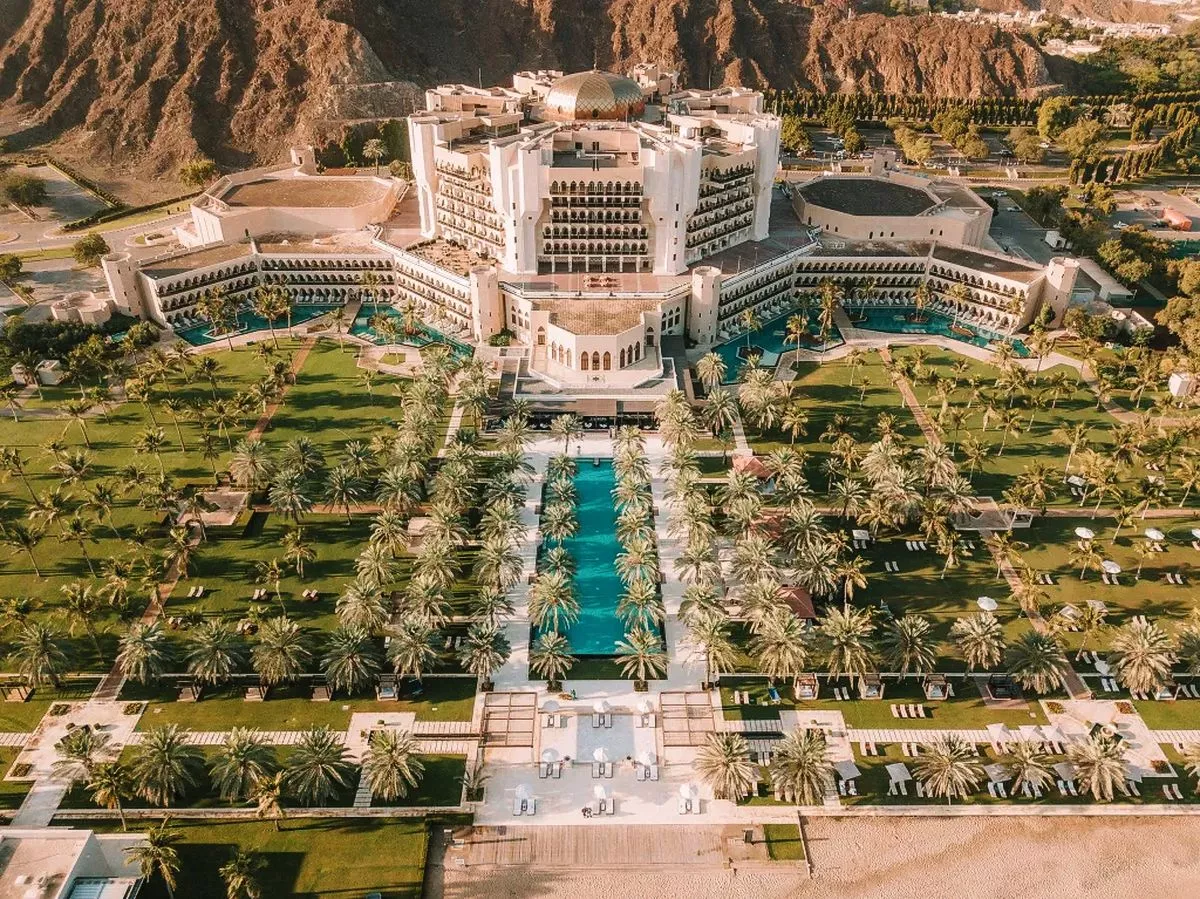 Отель Al Bustan Palace Ritz-Carlton, Оман, фото 2