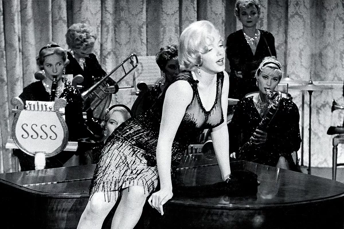 Мэрилин Монро в комедии «В джазе только девушки», 1959 г., фото 2