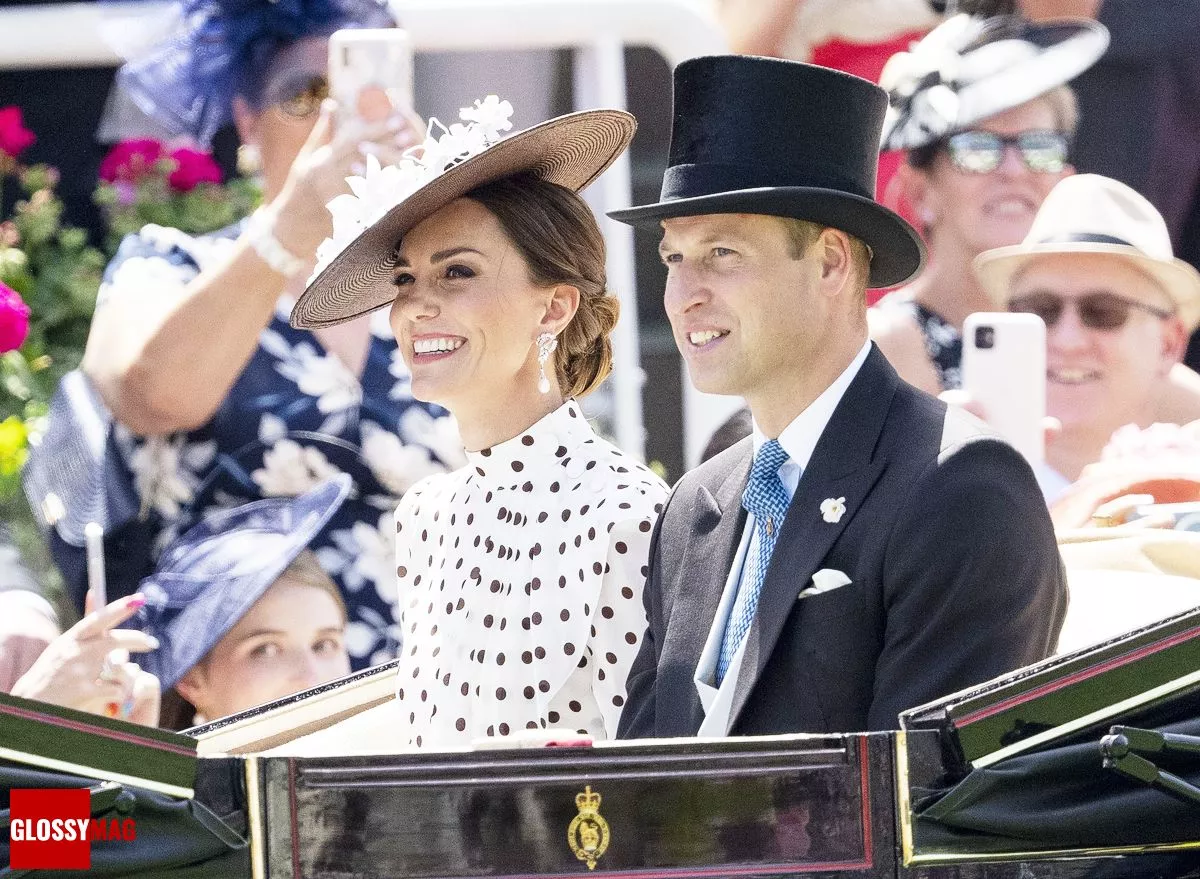 Кэтрин, герцогиня Кембриджская и принц Уильям, герцог Кембриджский в четвертый день ежегодных Королевских скачек Royal Ascot в Аскоте, 17 июня 2022 г., фото 1