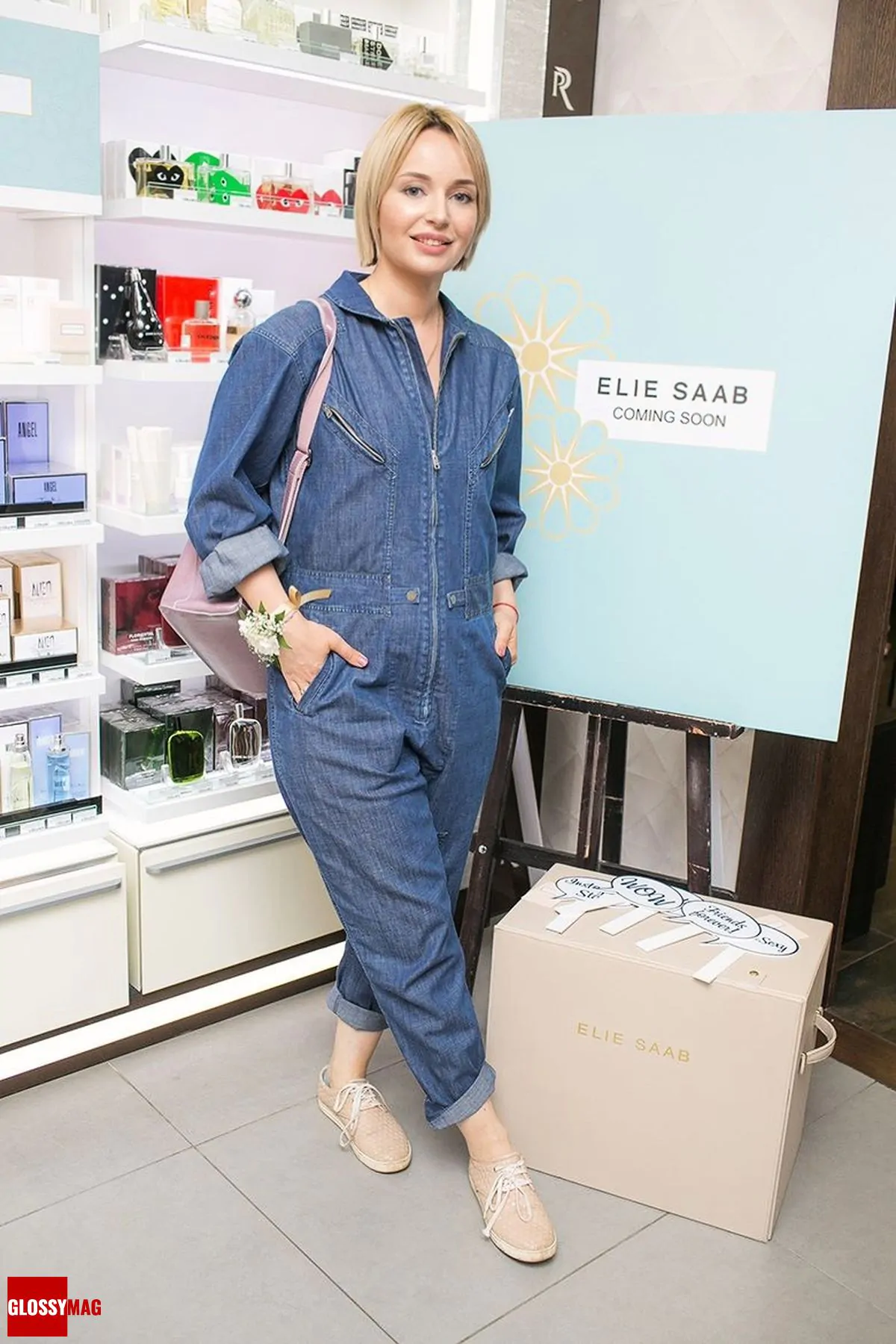 Поля Полякова в корнере Elie Saab на закрытом мероприятии Beauty CHOICE в Rivoli Perfumery в ТГ Модный сезон, 28 июня 2017 г.