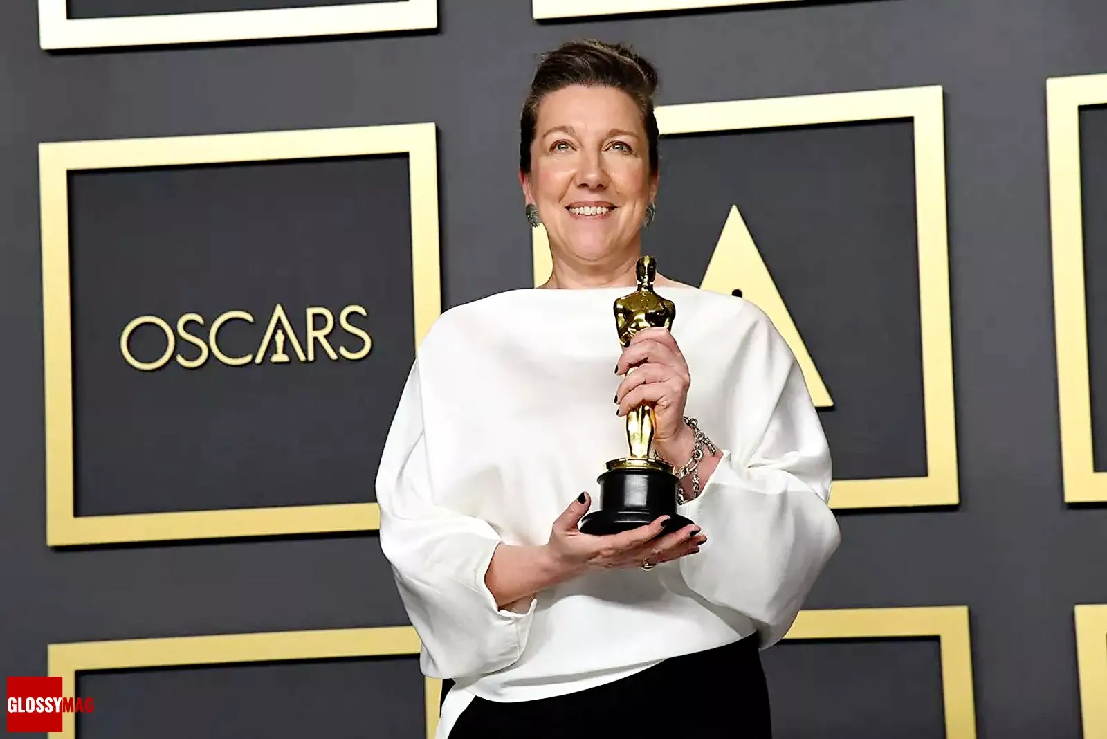 Жаклин Дюрран — лауреат 92-й церемонии вручения премии «Оскар» за фильм «Маленькие женщины», 9 февраля 2020 г.