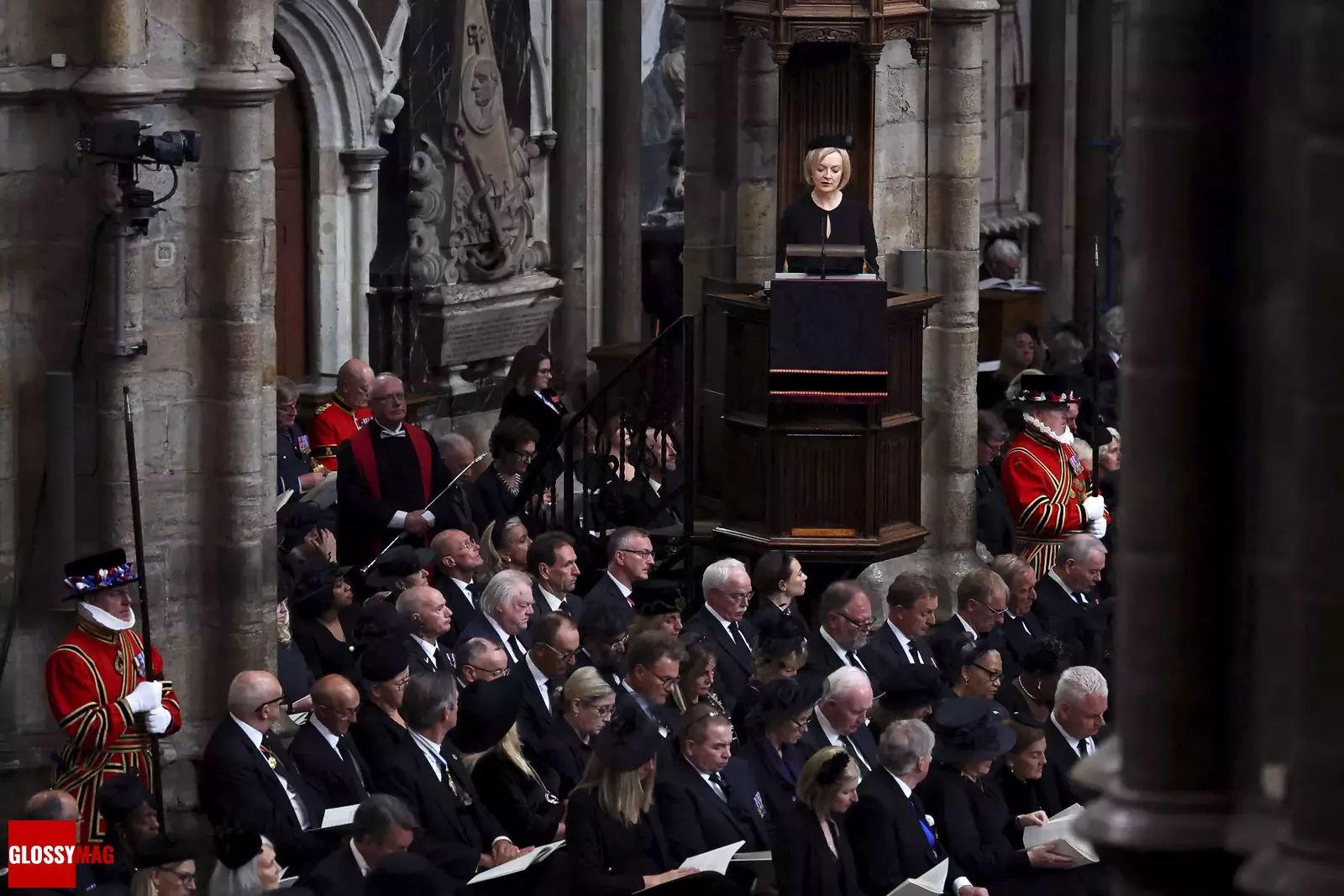 Премьер-министр Великобритании Лиз Трасс выступает во время похорон королевы Елизаветы II, 19 сентября 2022 г.