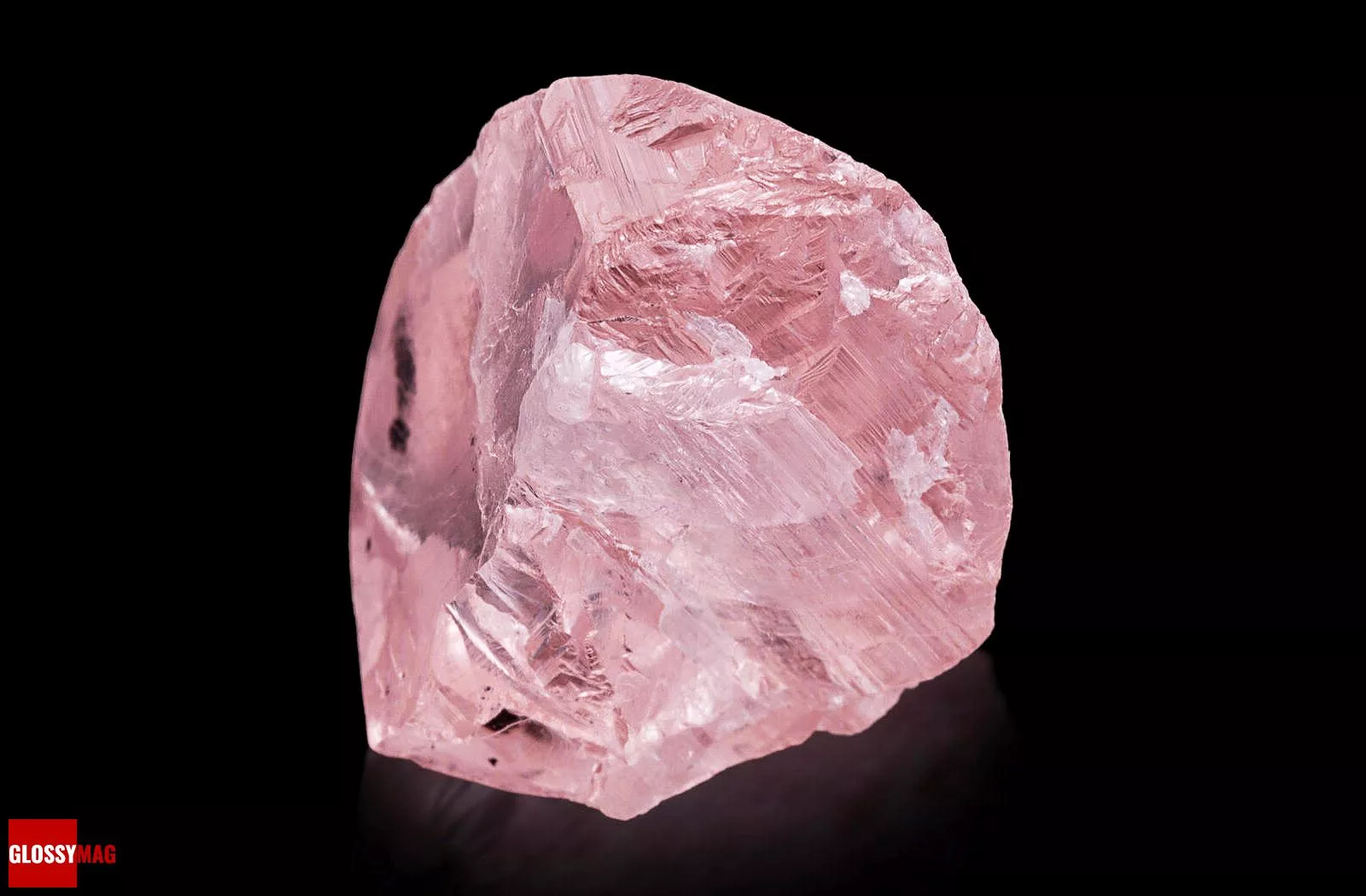розовый бриллиант The Williamson Pink Star