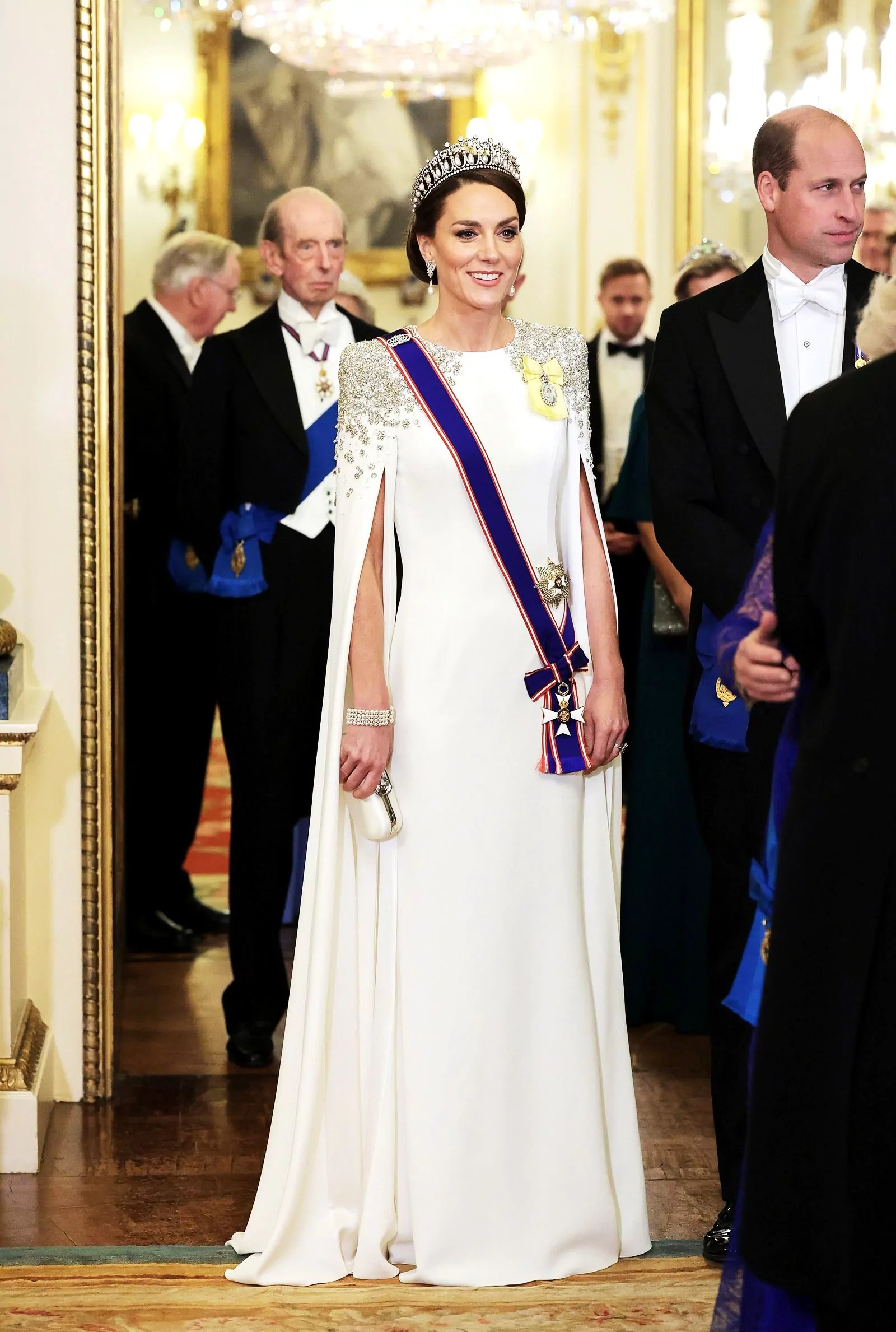 Кэтрин, принцесса Уэльская, на Государственном банкете в Букингемском дворце в Лондоне, 22 ноября 2022 г., фото 1