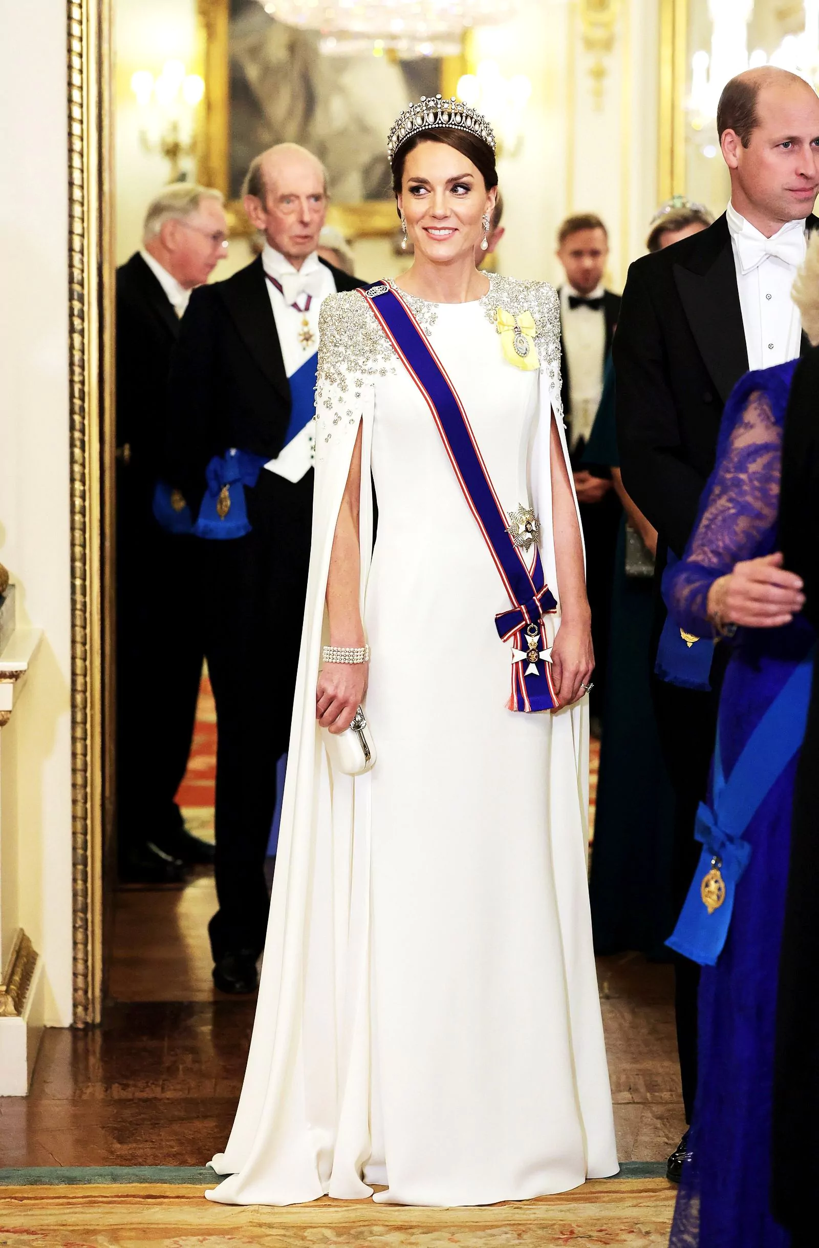 Кэтрин, принцесса Уэльская, на Государственном банкете в Букингемском дворце в Лондоне, 22 ноября 2022 г., фото 3