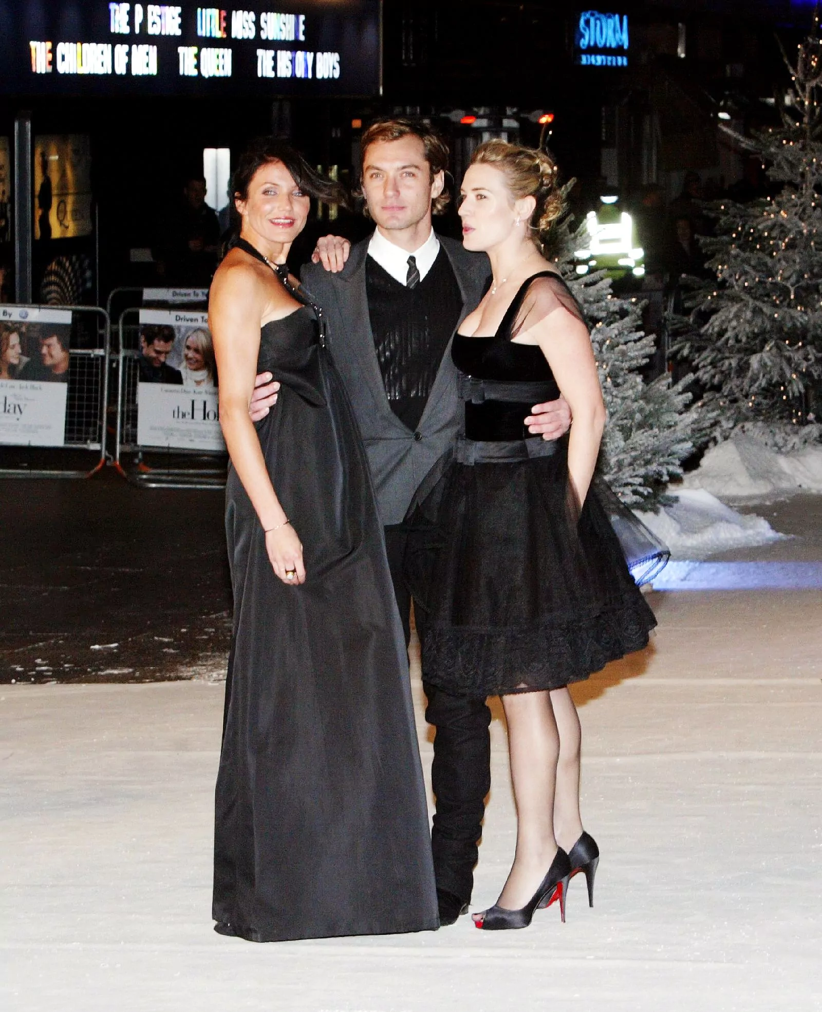 Камерон Диаз, Джуд Лоу и Кейт Уинслет на премьере фильма «Отпуск по обмену» в Лондоне, 5 декабря 2006 г., фото 1