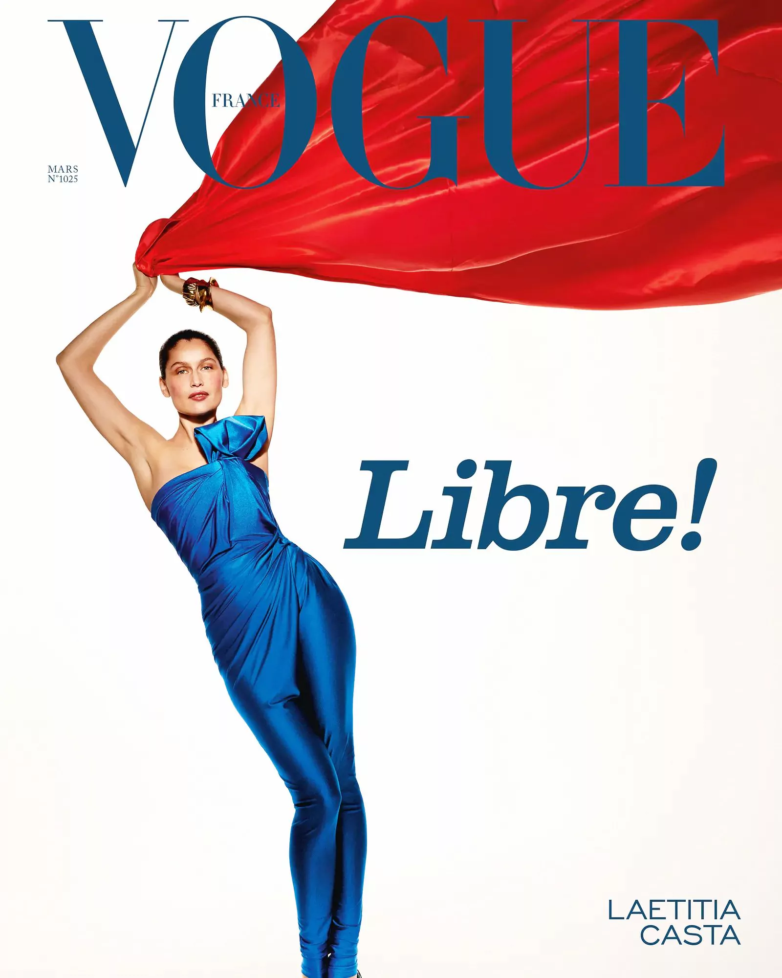 Летиция Каста на обложке журнала Vogue France, март 2022 г.
