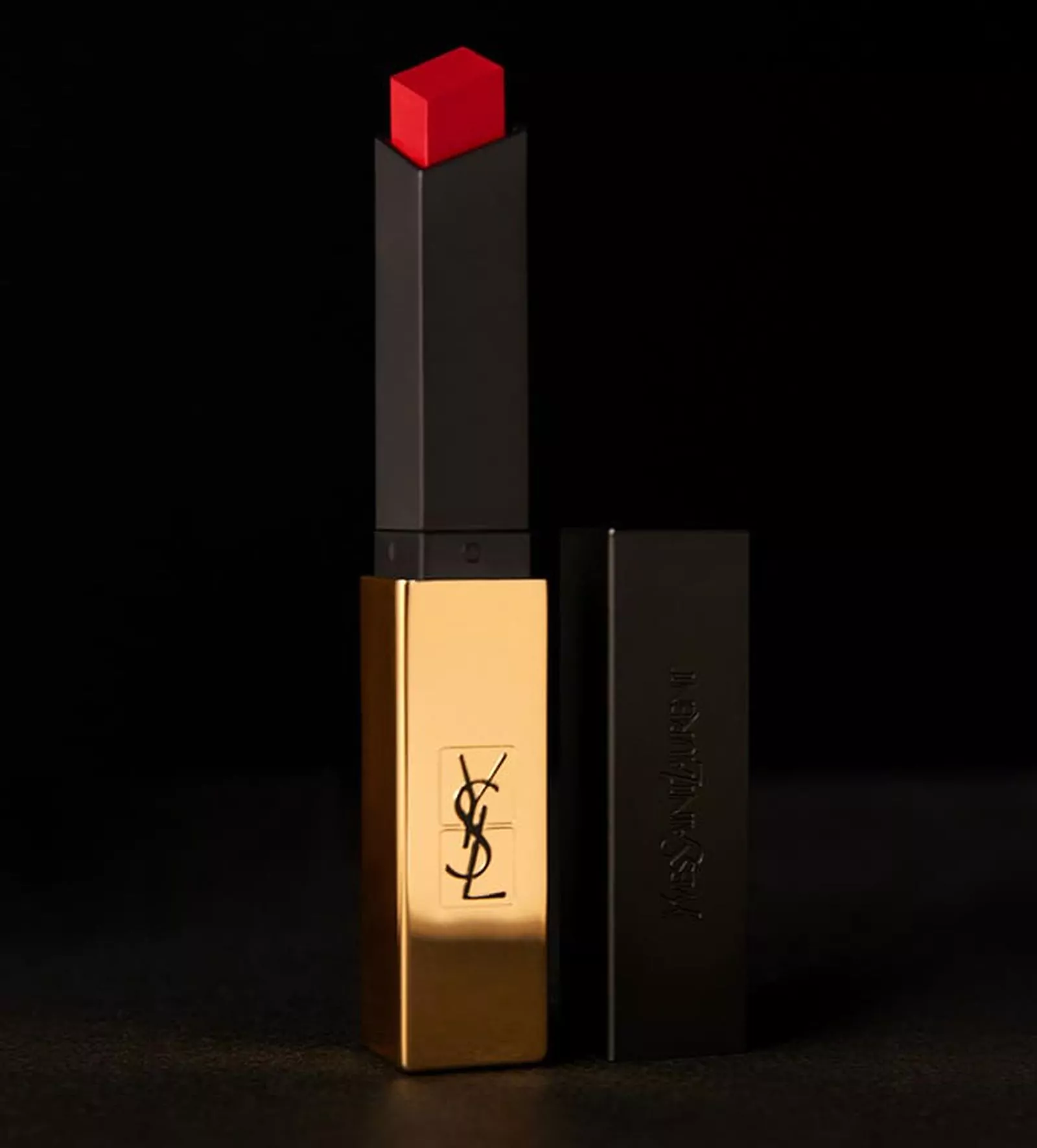 Yves Saint Laurent Beauté, матовая помада для губ Rouge Pur Couture The Slim, оттенок 21 — Rouge Paradoxe