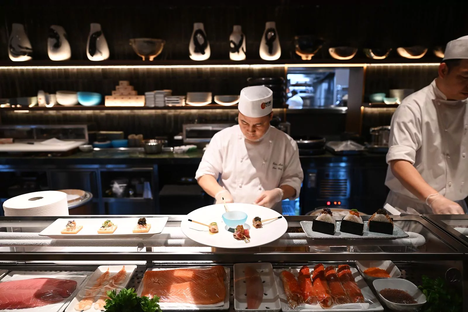 Нобу Мацухиса и Кендалл Дженнер открыли новое пространство знаменитого ресторана Nobu Dubai, фото 3