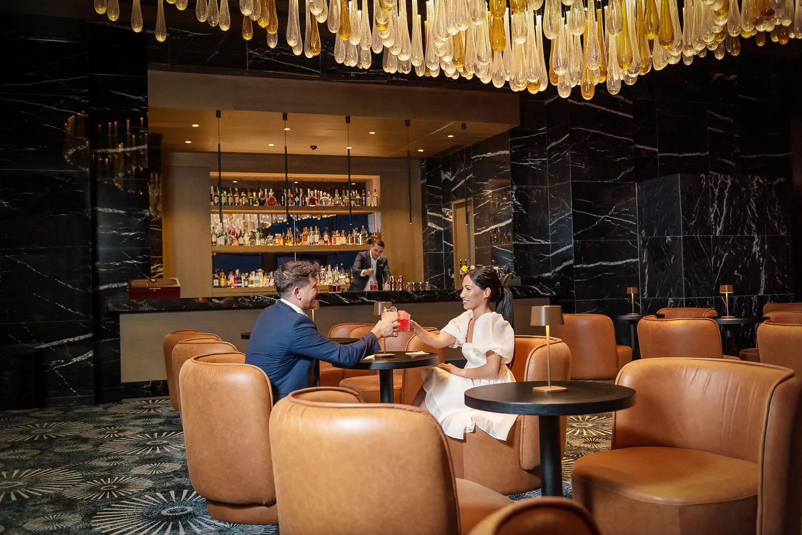 Бар Chroma Lounge Lobby в отеле Cap St Georges Hotel & Resort, Кипр, Пейя