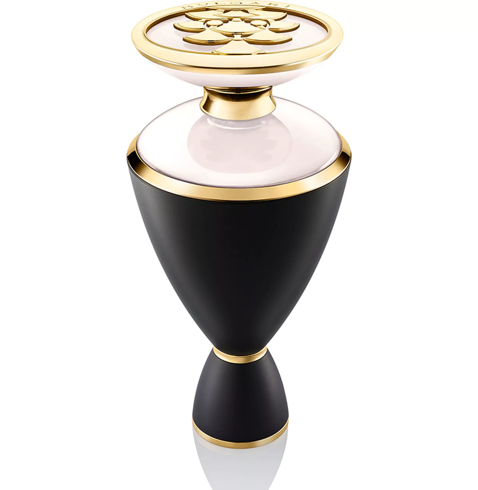 Коллекция ароматов Le Gemme Imperiali от Дома Bvlgari, вдохновленная нефритом и цветком магнолии, фото 4 Irina, Bvlgari