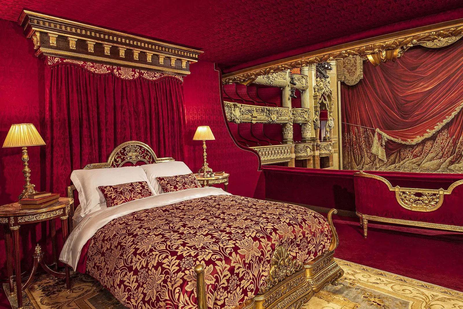 Спальня Airbnb в почетной ложе оперы Пале Гарнье, фото 2