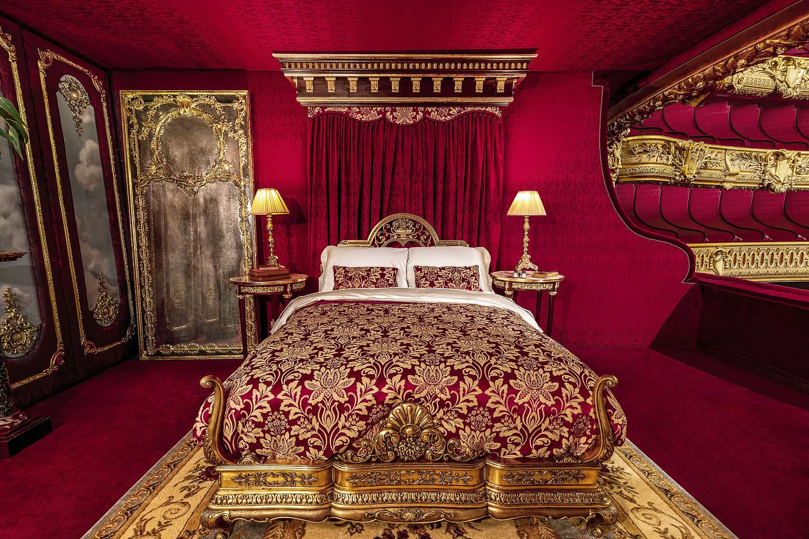 Спальня Airbnb в почетной ложе оперы Пале Гарнье, фото 3