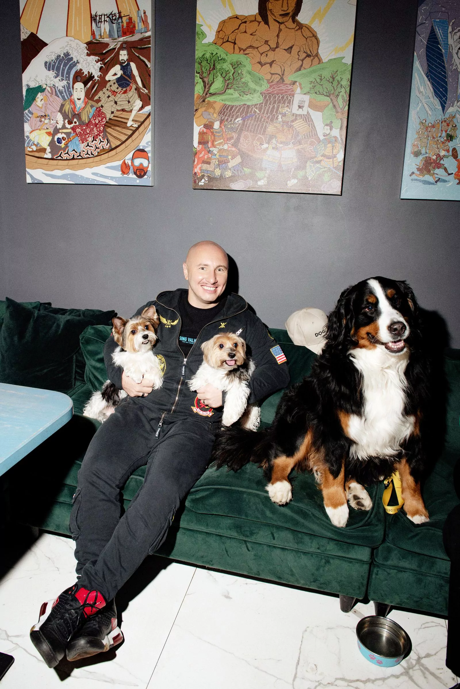 Три питомца Кожуховского приюта нашли в баре «Собаки в тумане» новых хозяев, фото 5