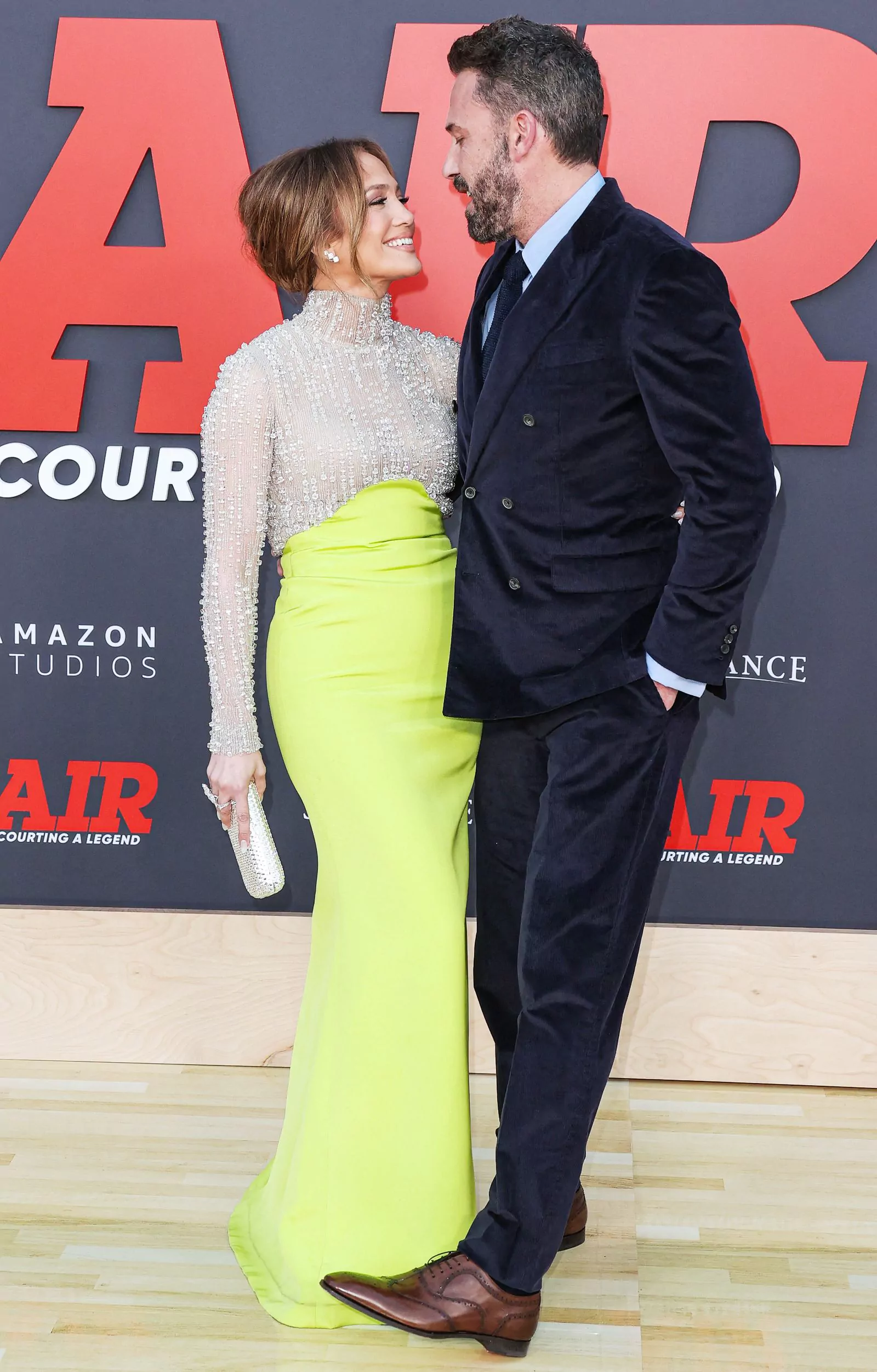 Дженнифер Лопес с мужем Беном Аффлеком на премьере фильма «AIR» в Лос-Анджелесе, 28 марта 2023 г., фото 2