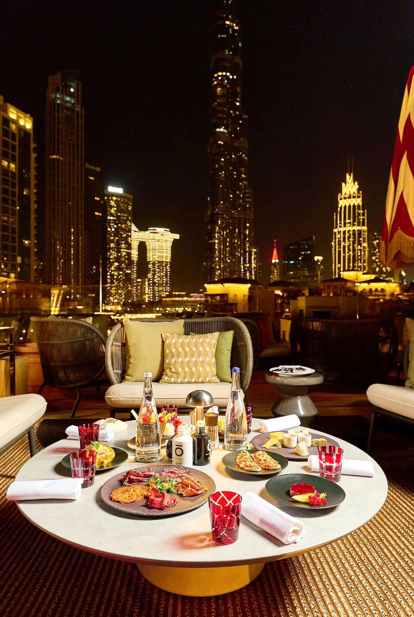 Fouquet’s в Дубае: классический брассери, ресторан, руфтоп бар и фотозона Harcourt, фото 1