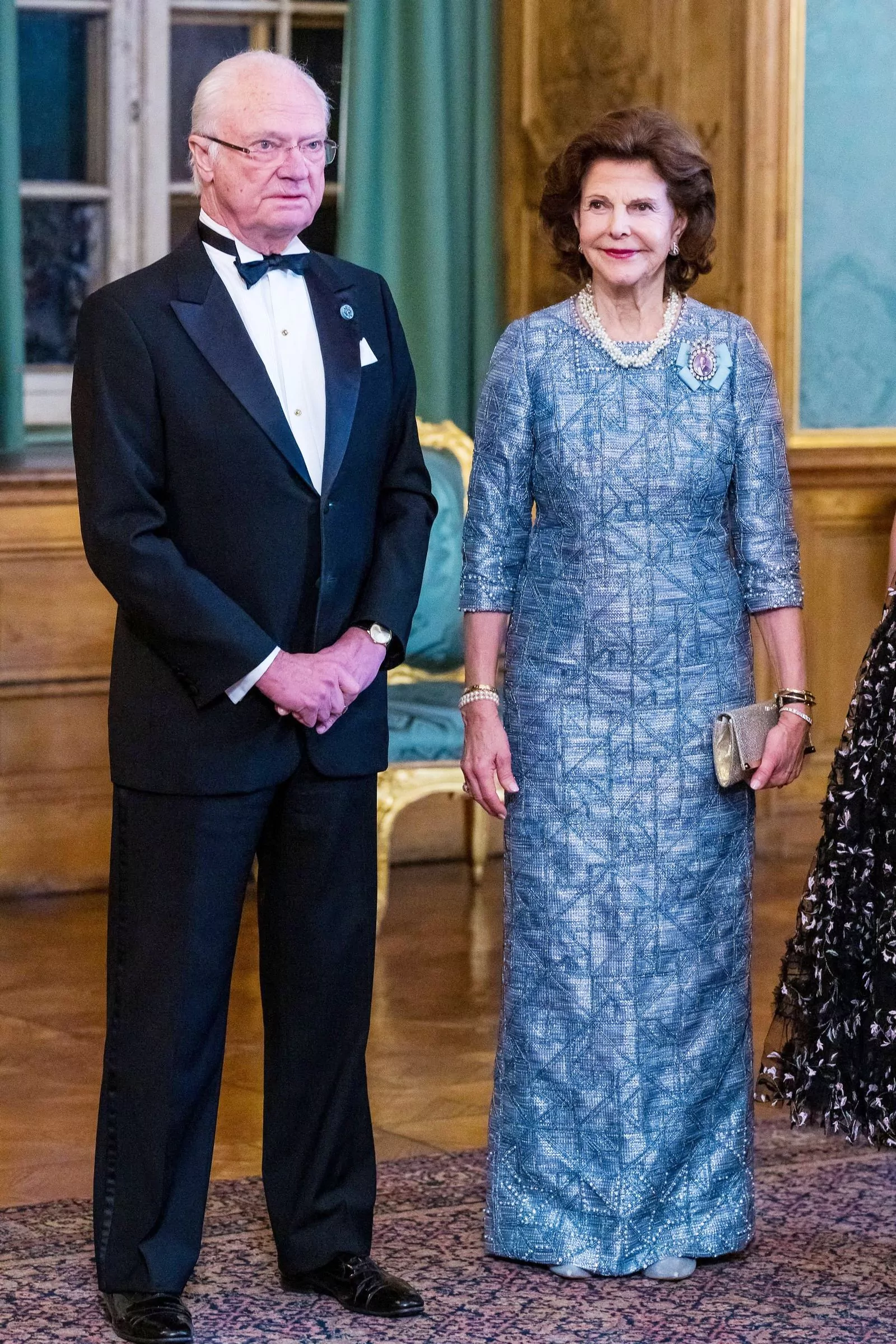 Король Карл XVI Густав и королева Сильвия на ежегодном шведском ужине в Королевском дворце в Стокгольме, 20 января 2023 г., фото 1