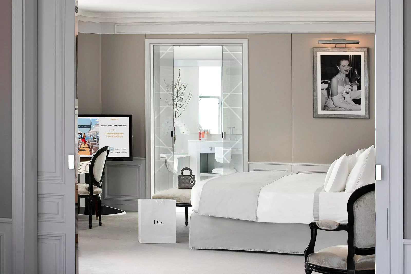 Suite Christian Dior в отеле Hôtel Barrière Le Majestic в Каннах