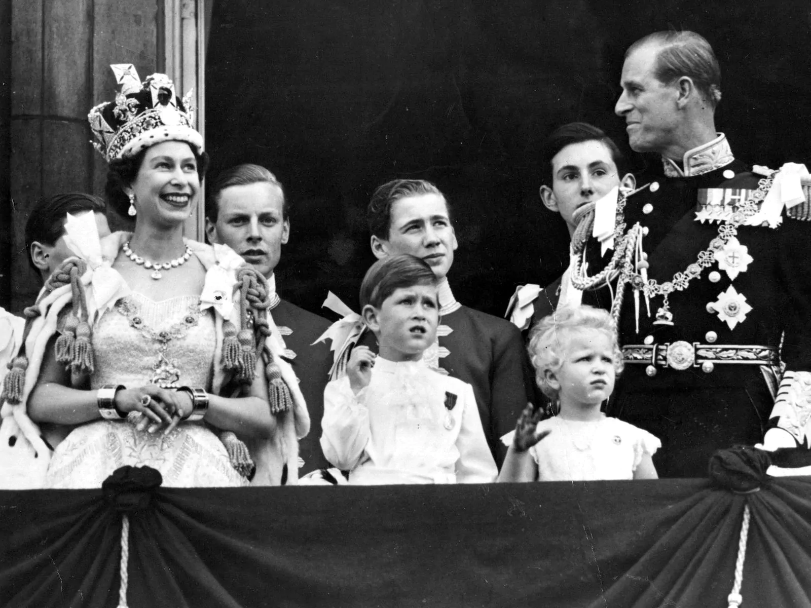 Елизавета, Чарльз, Анна и Филипп на коронации Елизаветы, июнь 1953 г.