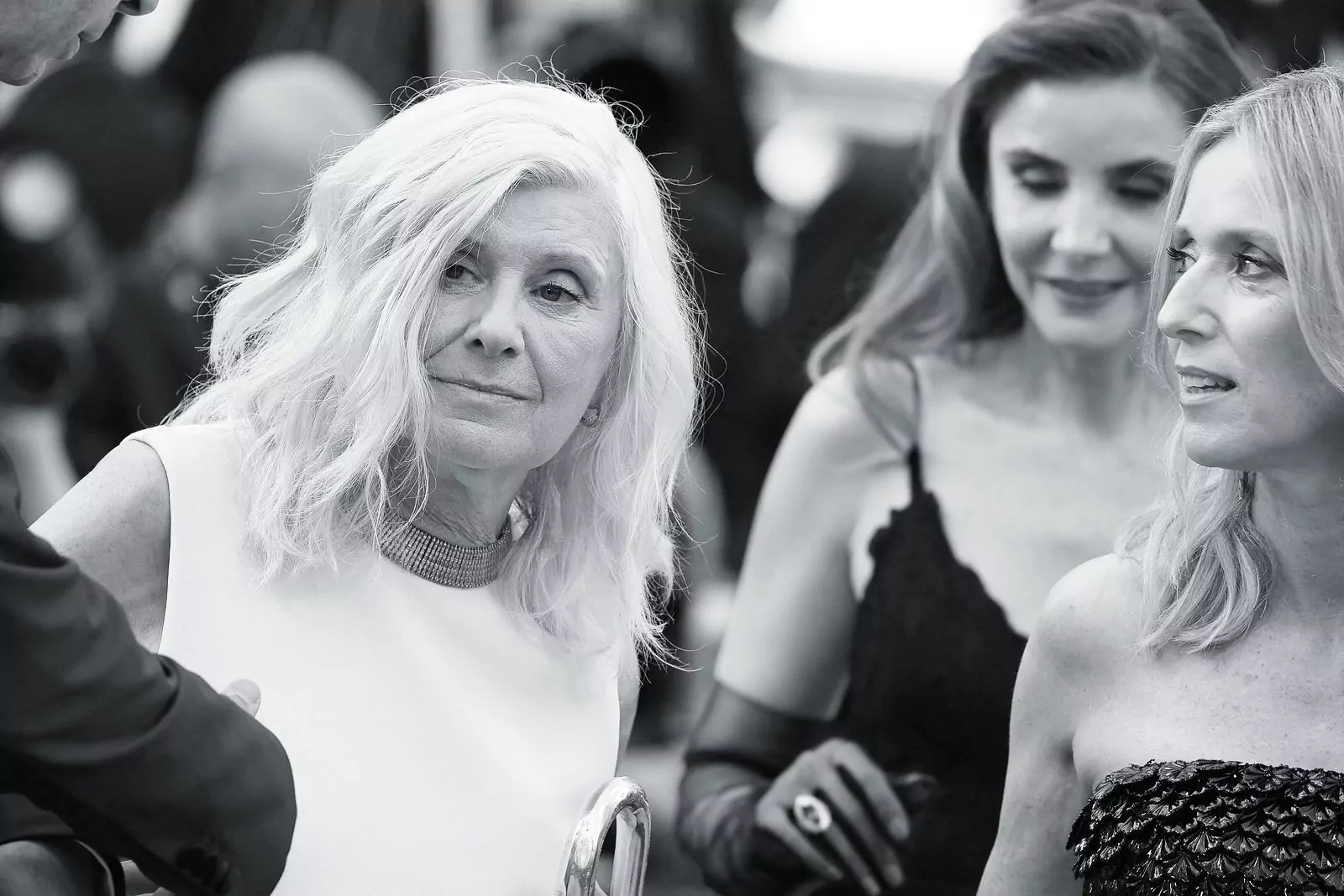 Катрин Брейя, Клотильда Куро и Леа Дрюкер на премьере фильма «Прошлым летом» в рамках 76-го Каннского кинофестиваля, 25 мая 2023 г.