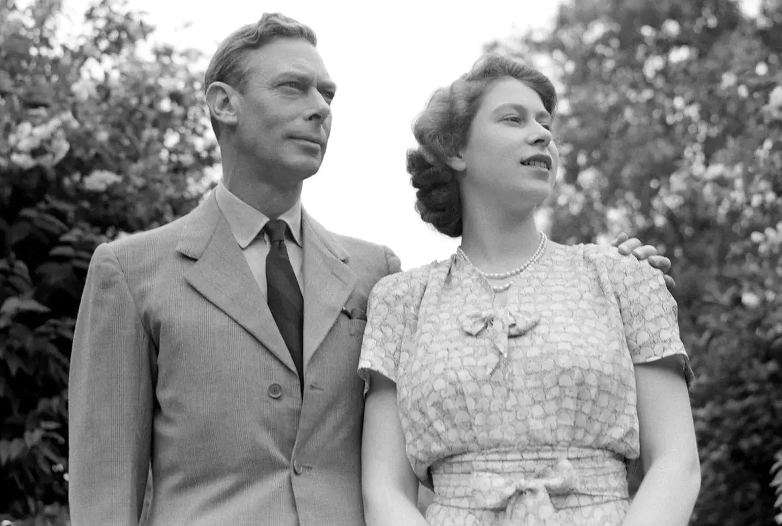 Король Георг VI с принцессой Елизаветой