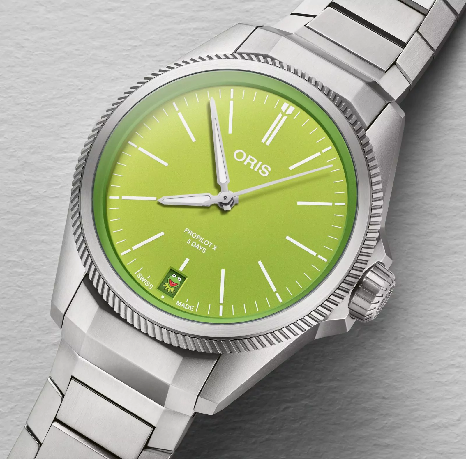 Oris представляет часы ProPilot X Kermit Edition, фото 1
