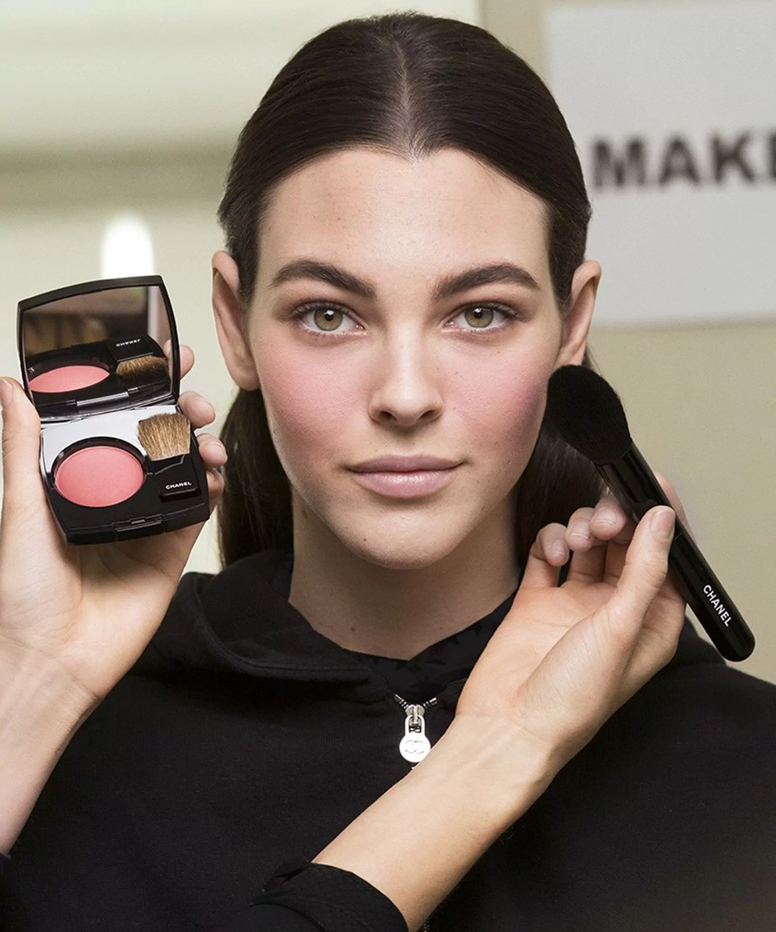 Как создавался макияж для шоу Chanel Ready-To-Wear осень-зима 2019/2020, фото 6