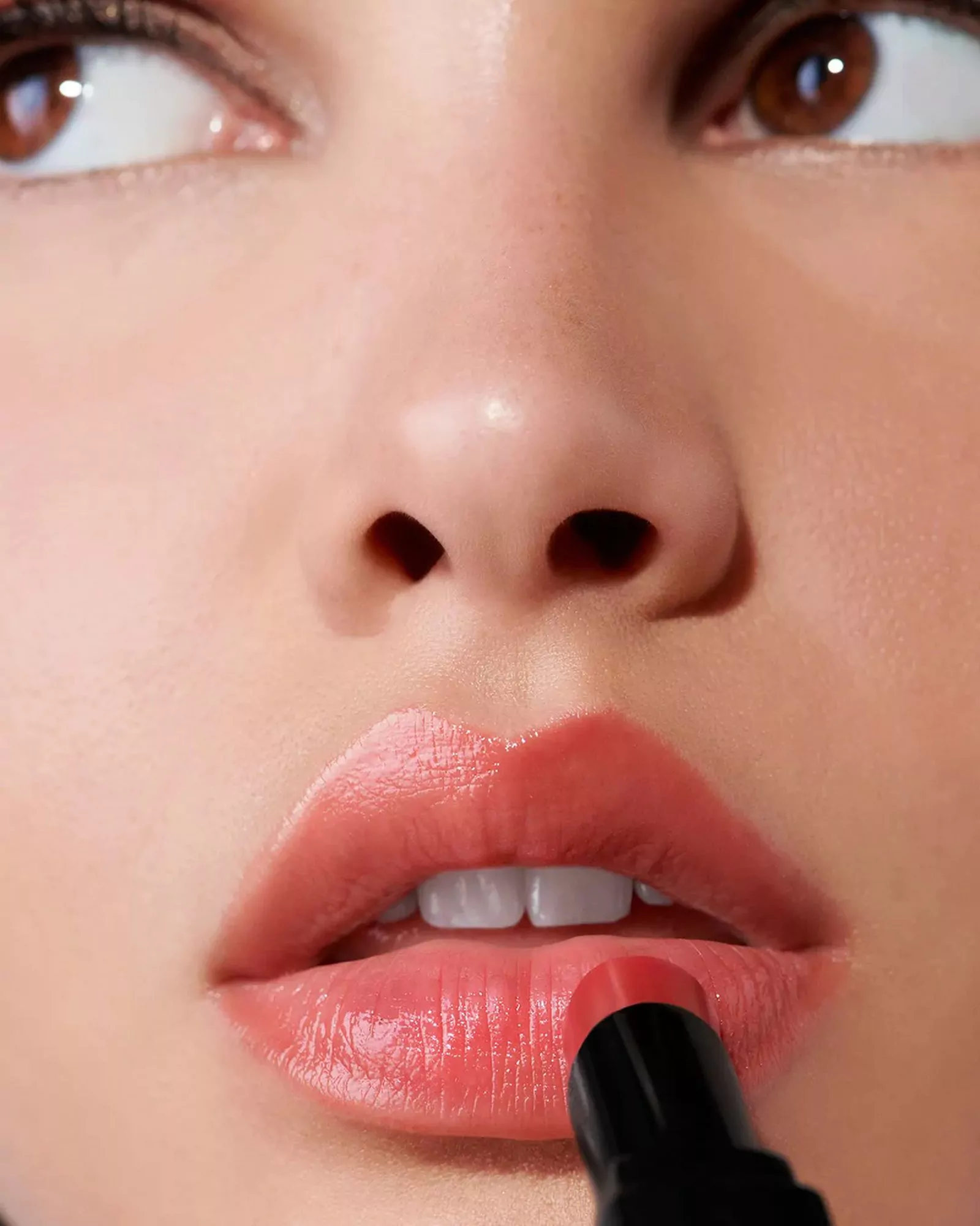 Бальзам для губ Extra Lip Tint от Bobbi Brown, фото 2