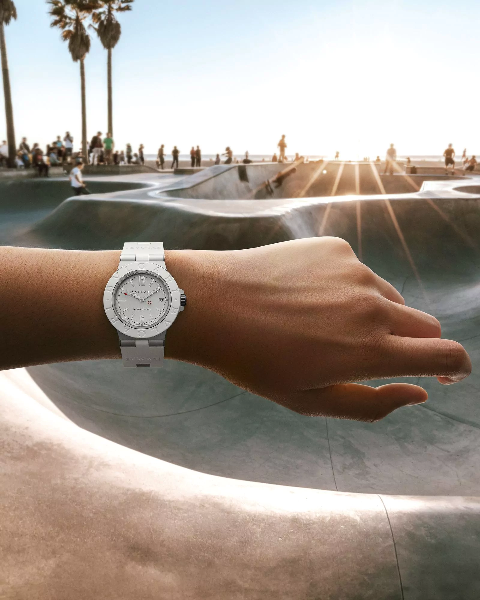 Коллекция часов из алюминия Bvlgari 2024: White Automatic