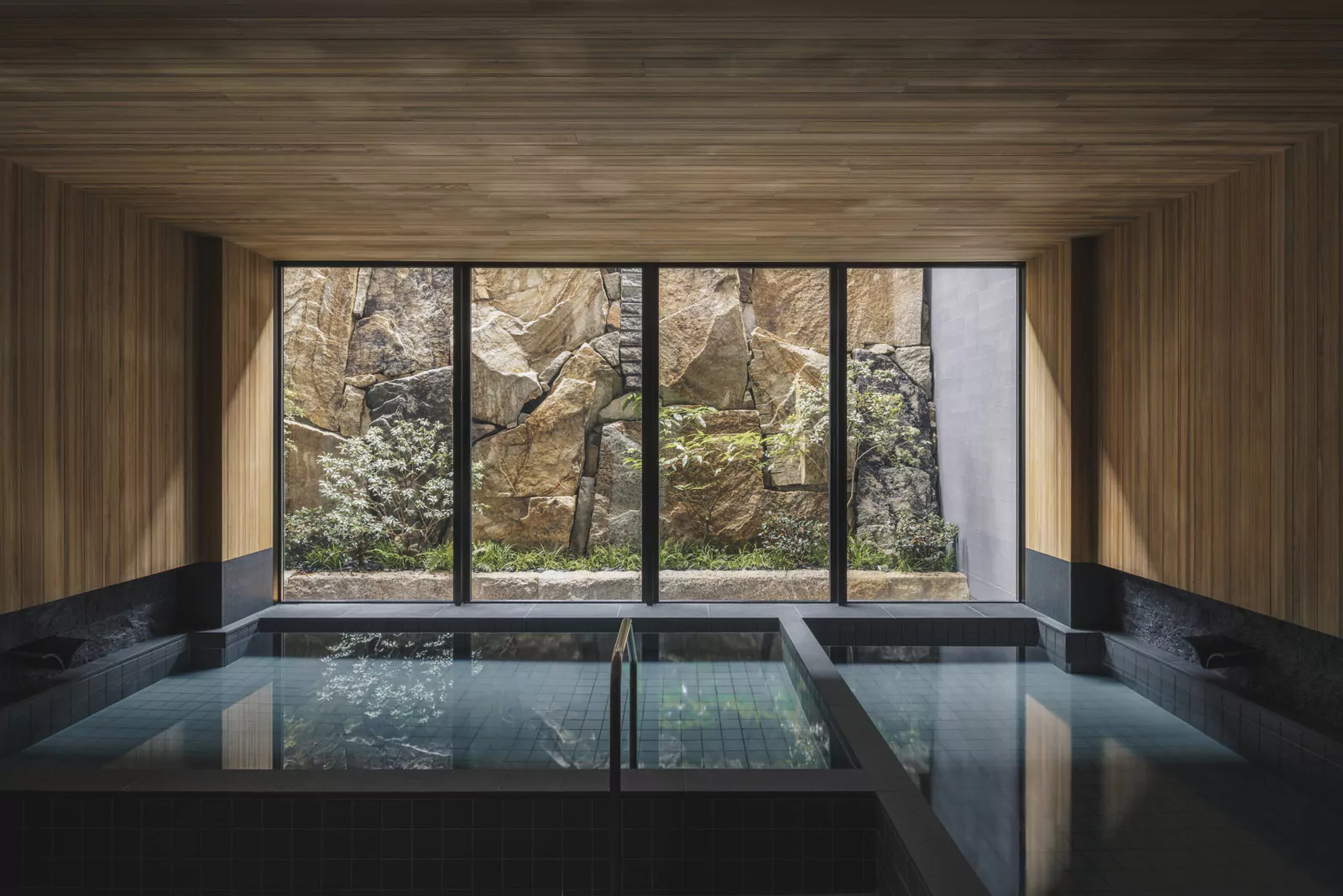 Биофильный дизайн: Six Senses Kyoto в Японии