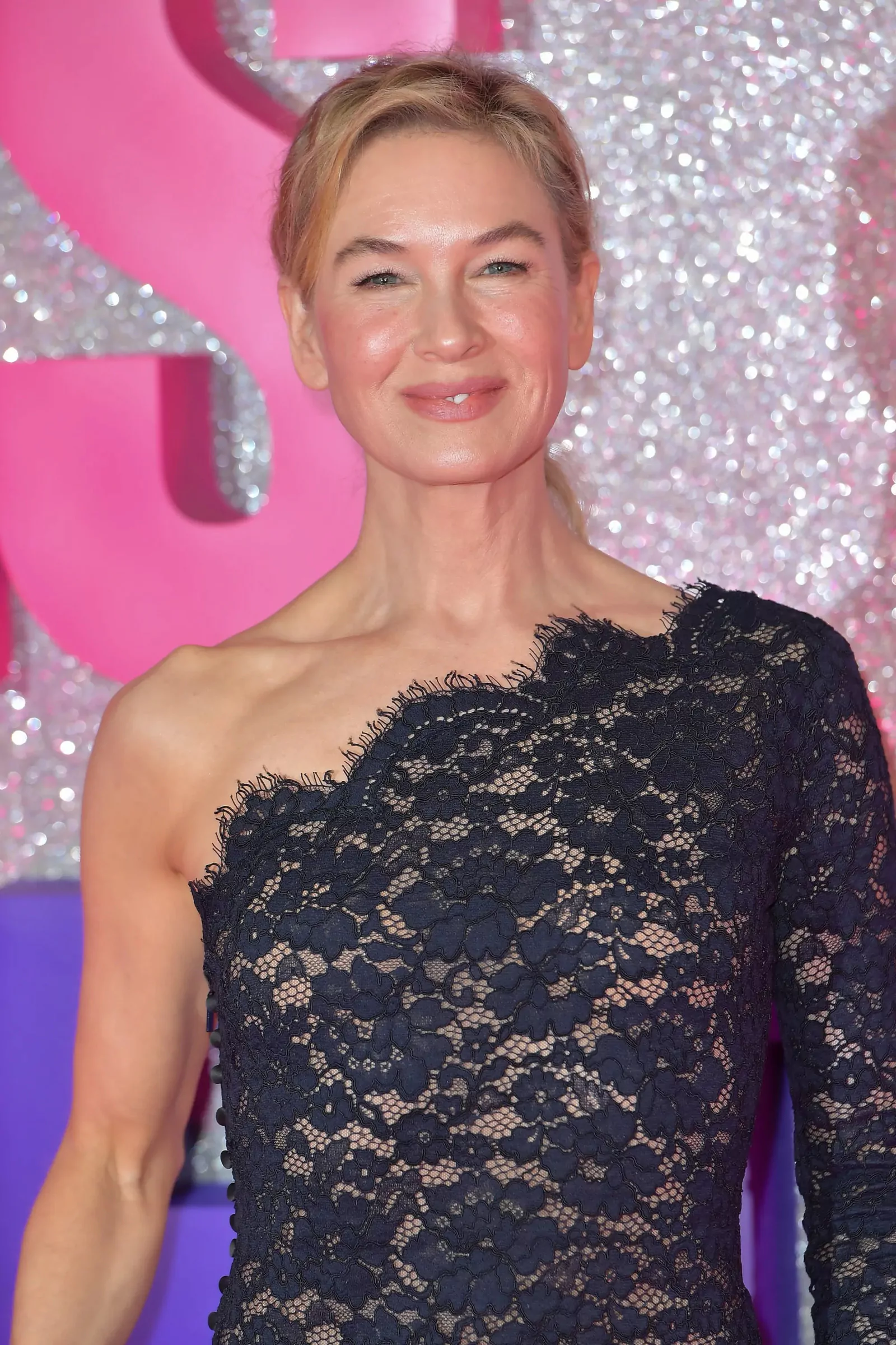 Renée Zellweger in Saint Laurent