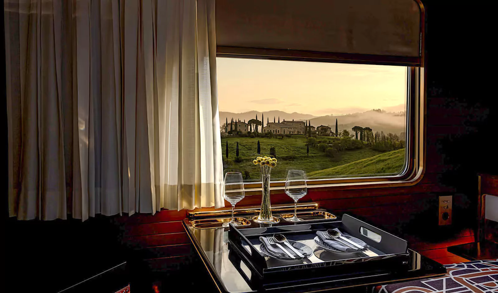 La Dolce Vita Orient Express