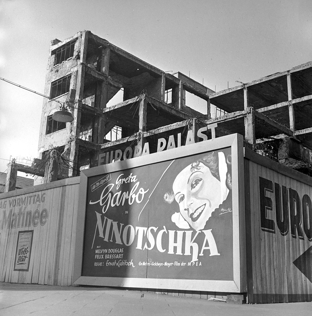 Афиша фильма «Ниночка» в Дюссельдорфе, Германия, 1949 г.