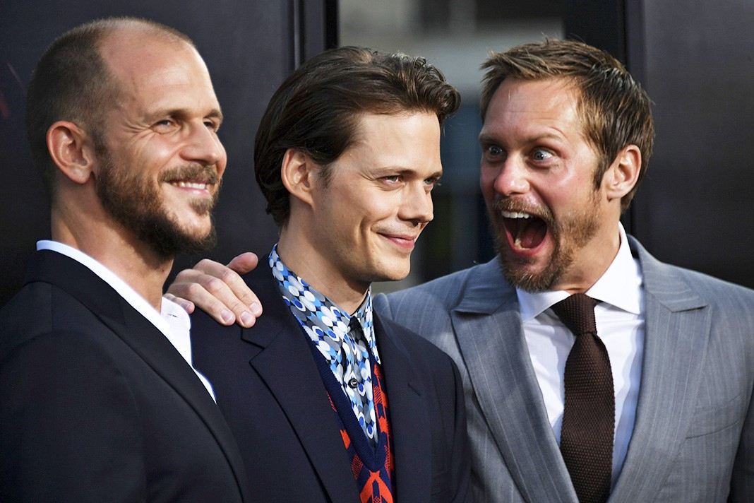 Густав Скарсгард, Билл Скарсгард, Александр Скарсгард на премьере фильма «Оно» в Голливуде, 5 сентября 2017 г.