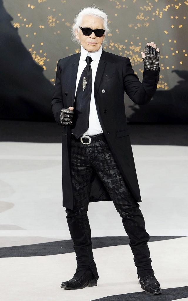 Карл Лагерфельд после шоу Chanel Fall/Winter 2013 Ready-to-Wear в рамках Парижской Недели моды, 5 марта 2013 г.