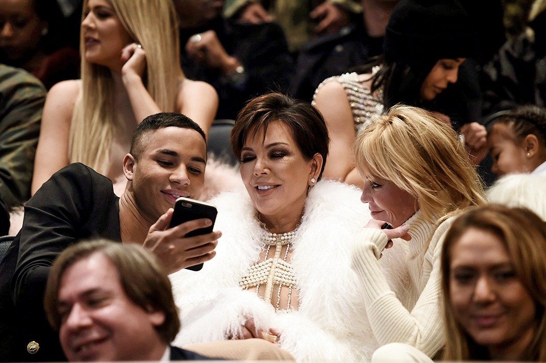 Оливье Рустен, Крис Дженнер, Мелани Гриффит на 3-м сезоне Kanye West Yeezy в Нью-Йорке, 11 февраля 2016 г.