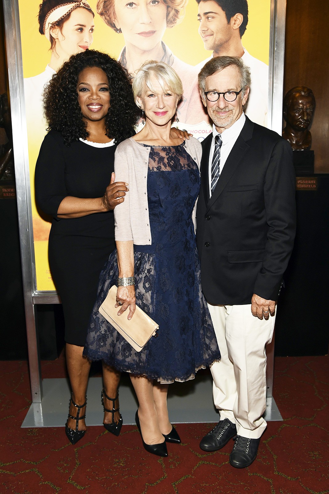 Опра Уинфри, Хелен Миррен, Стивен Спилберг на мировой премьере фильма «Пряности и страсти» в Нью-Йорке, 4 августа 2014 г. 