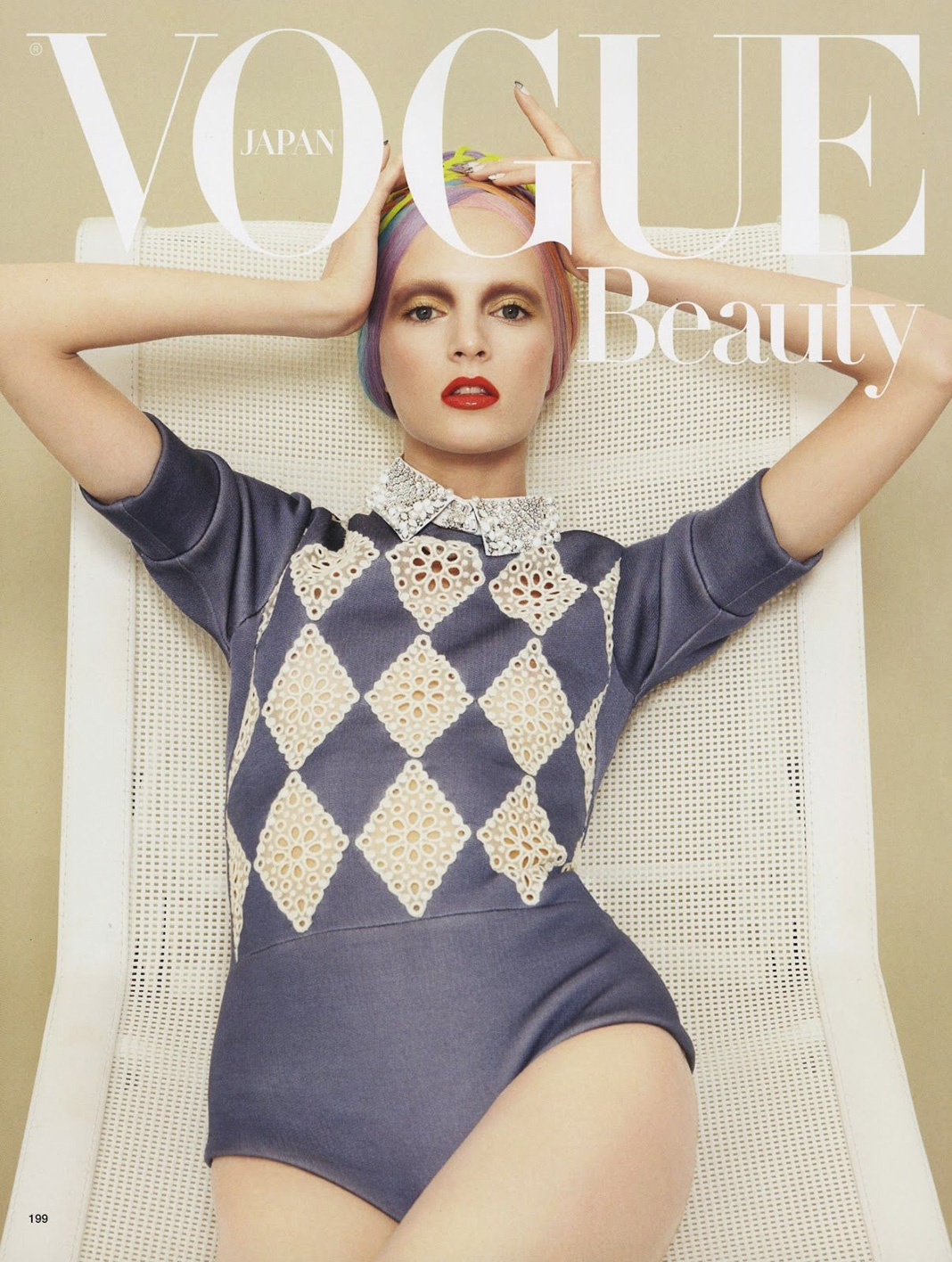 Дарья Строкоус на обложке журнала Vogue Japan, июнь 2012 г.