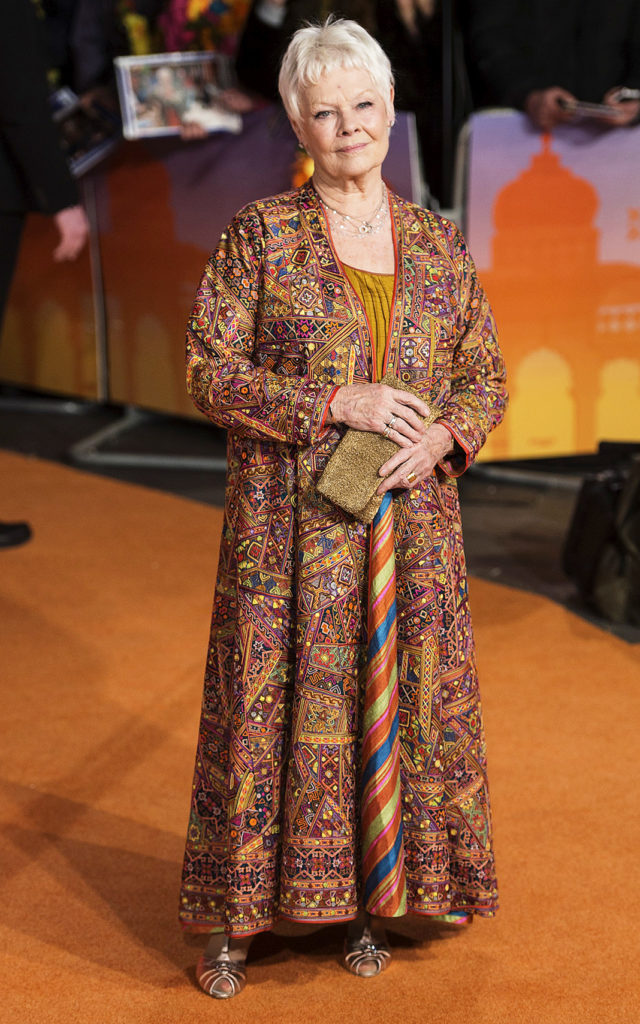 Джуди Денч на мировой премьере фильма «Отель „Мэриголд“. Заселение продолжается» в Лондоне, 17 февраля 2015 г.
