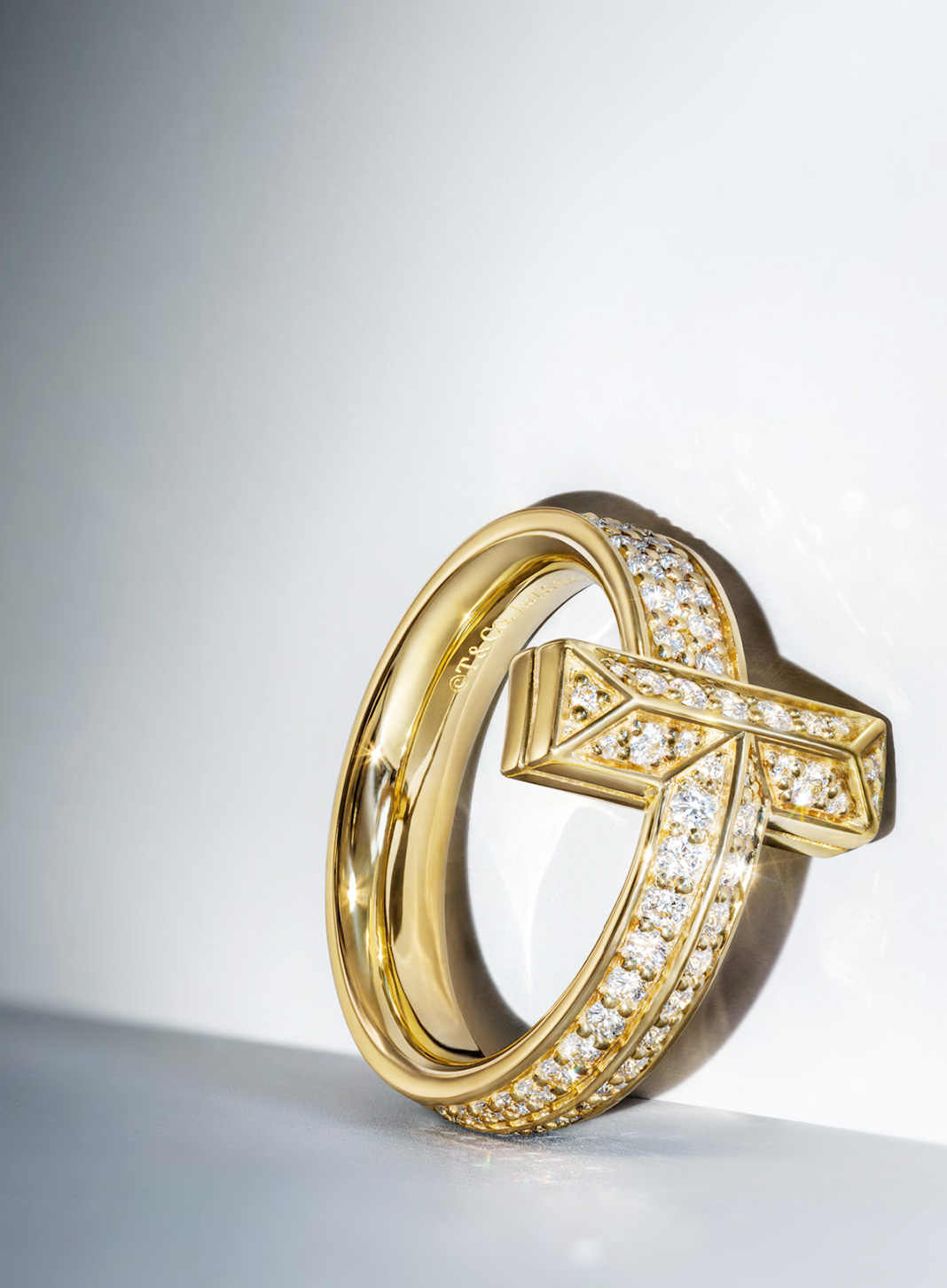 Кольцо из 18-каратного желтого золота с бриллиантами, 4,5 мм,  T1 Tiffany & Co.