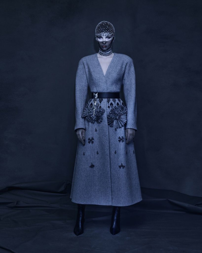 Ulyana Sergeenko Haute Couture F/W 2021/22 look 1