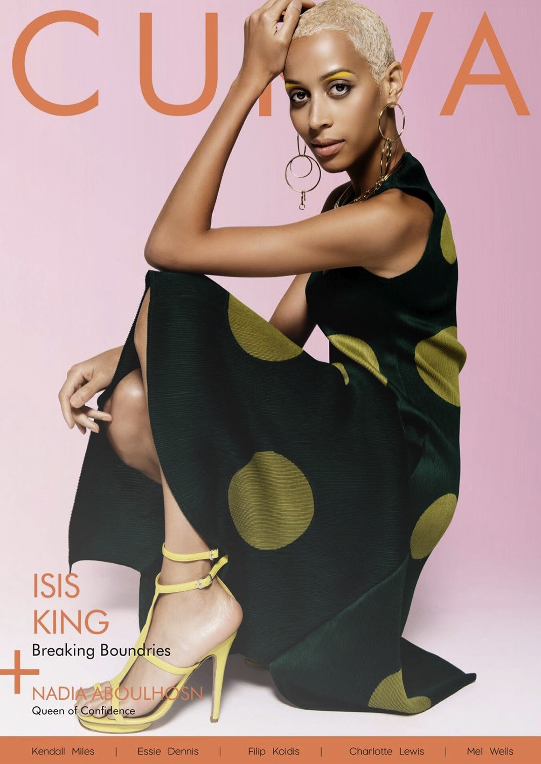 Айсис Кинг на обложке журнала Curva