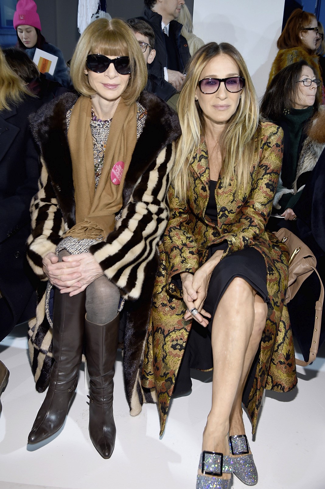 Анна Винтур и Сара Джессика Паркер на переднем ряду Calvin Klein Collection.