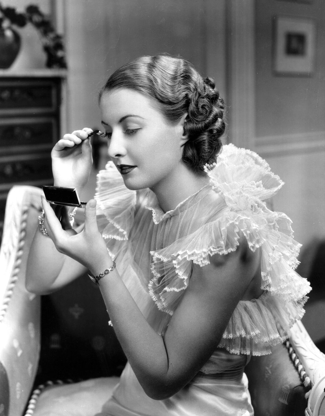 Барбара Стэнвик (1907–1990), американская актриса, в основном играла роли знойной женщины.